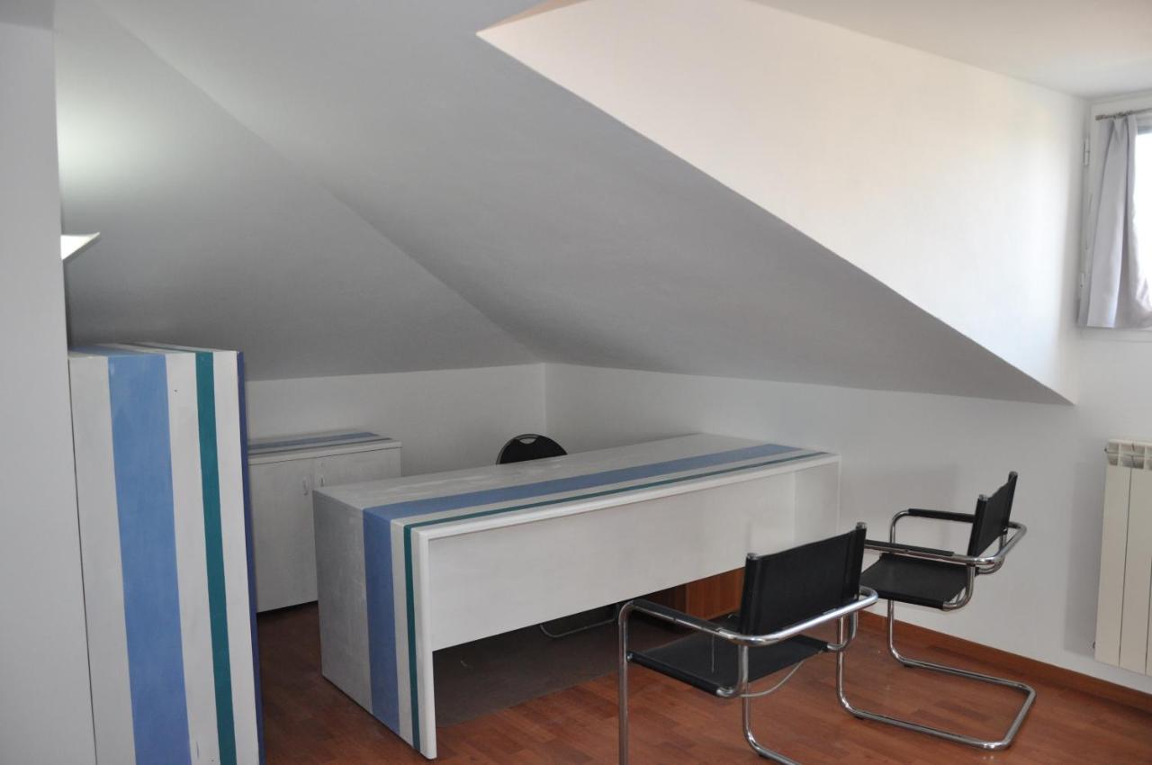 Appartamento Villa Rita A 100 M Dal Mare! Vallecrosia Exterior foto